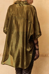Back view of the Light lurex shirt and its rounded hem