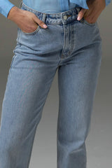 Zoe Kratzmann Society Jean in washed denim, close view of waistband and front pockets