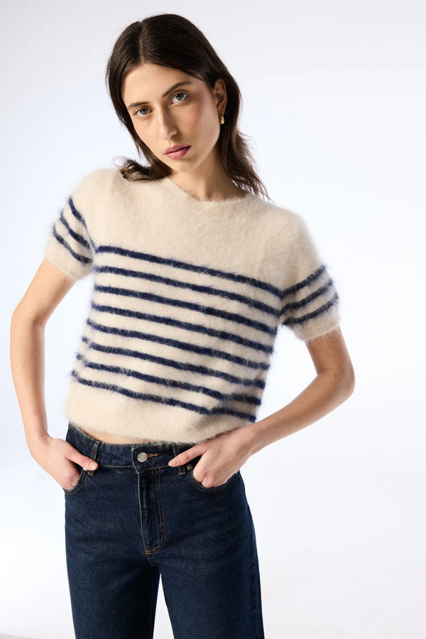 World of Nomads Georgia Short sleeve Tee,Oatmeal