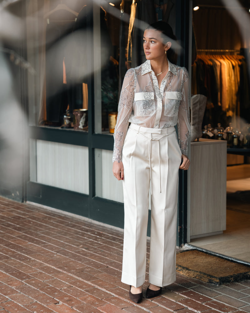 Second Female Wila Lace Shirt
