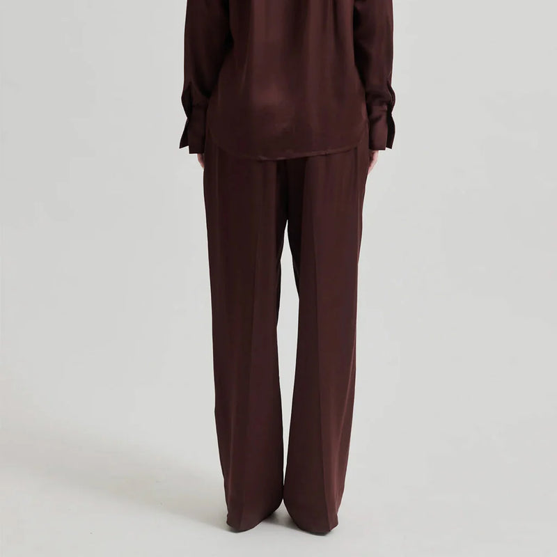 Second Female Livo pant,bitter chocolate