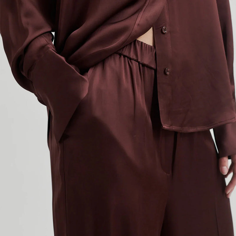 Second Female Livo pant,bitter chocolate