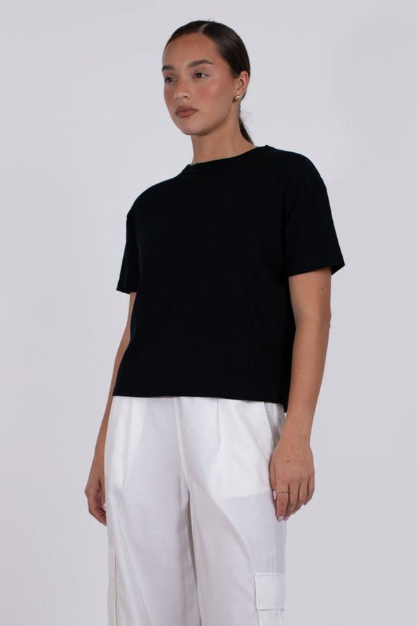 Vaenn S/S BabyWool Boxy Crew Neck Tee, Black