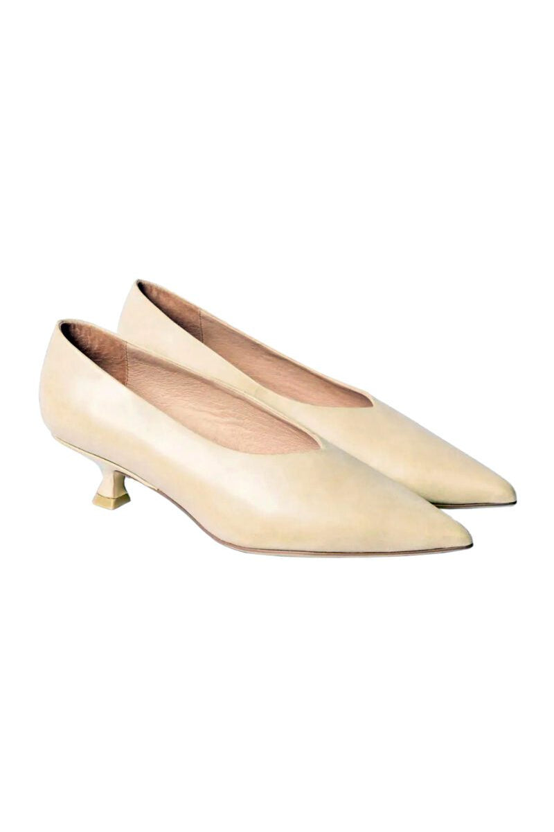 Zoe Kratzmann Candid Heel in chalk leather, pointed toe kitten heel, pair view
