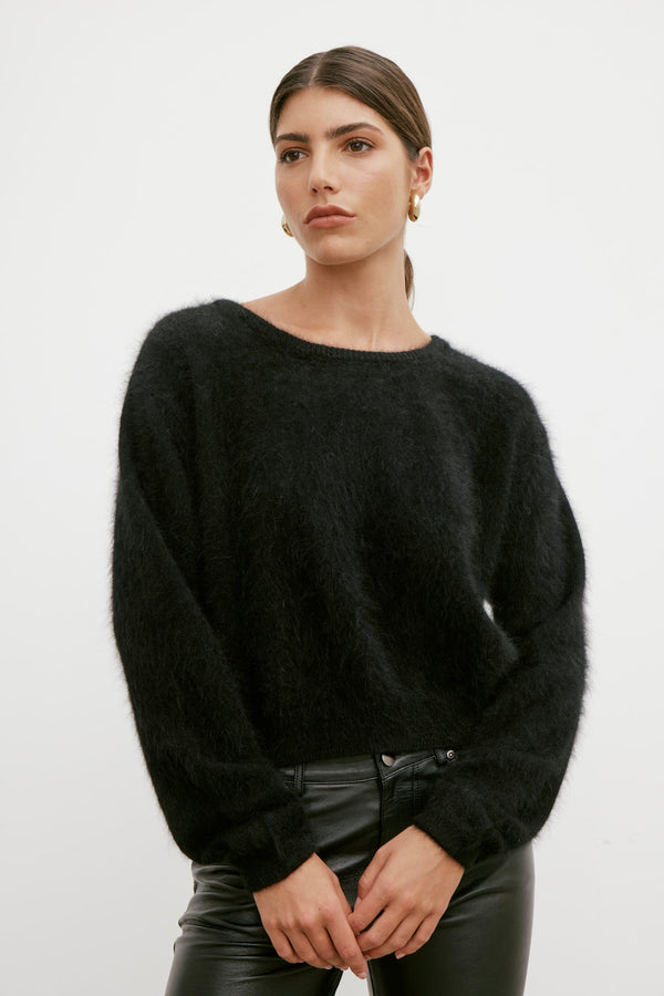 WORLD OF NOMADS Stella Cashmere Boat Neck knit , Black