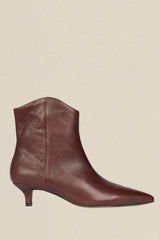 Zoe Kratzmann implicit boot in currant