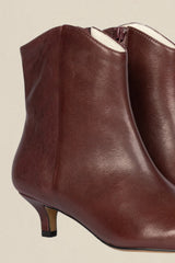Zoe Kratzmann implicit boot in currant