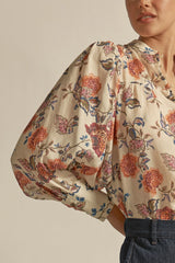 Zoe Kratzmann vista top,heirloom bloom
