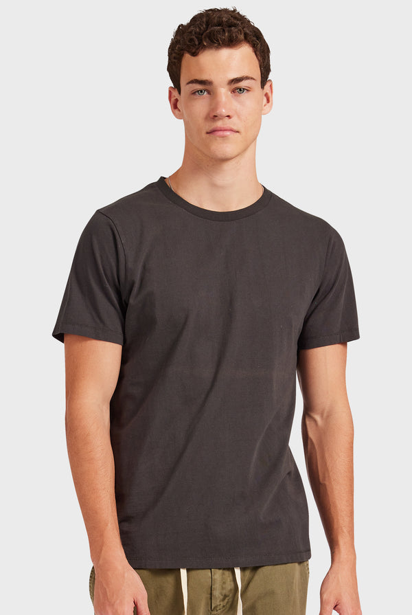 ACADEMY BRAND Blizzard Wash Tee, Washed Black