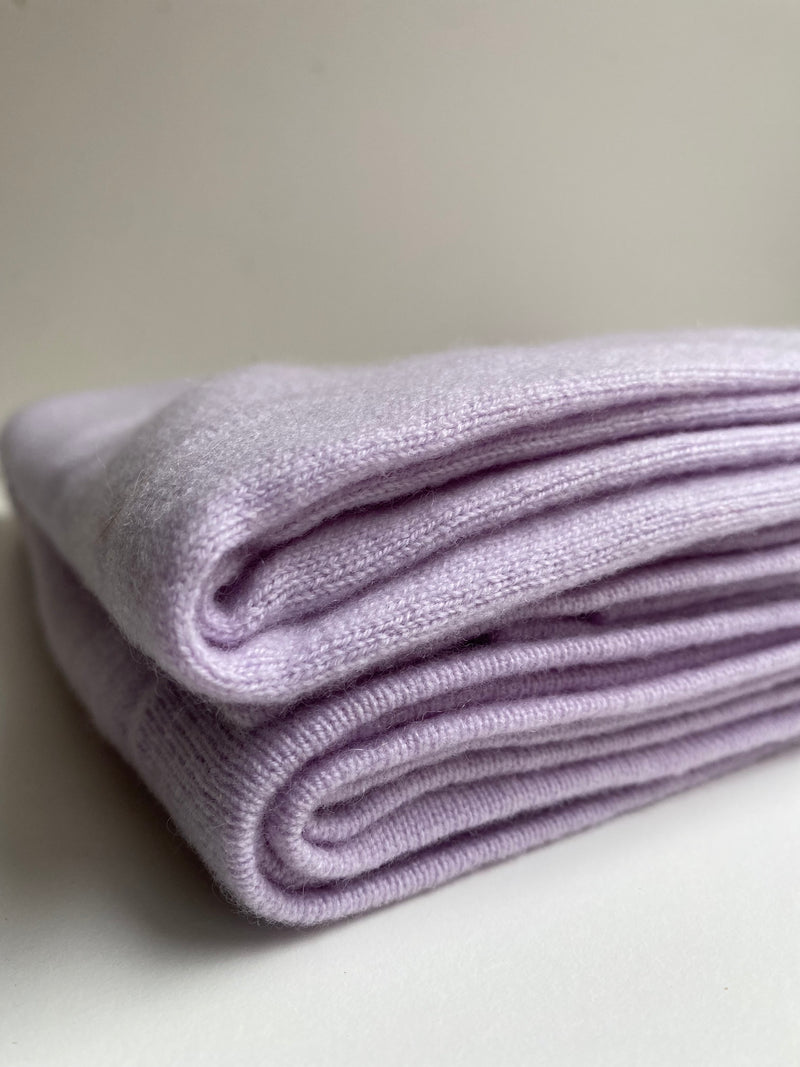 Amelie & Franks, 100% Cashmere Throw - Lavender