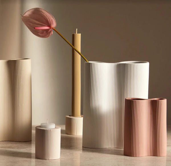 MARMOSET FOUND Ribbed Infinity Vase Small - Ochre